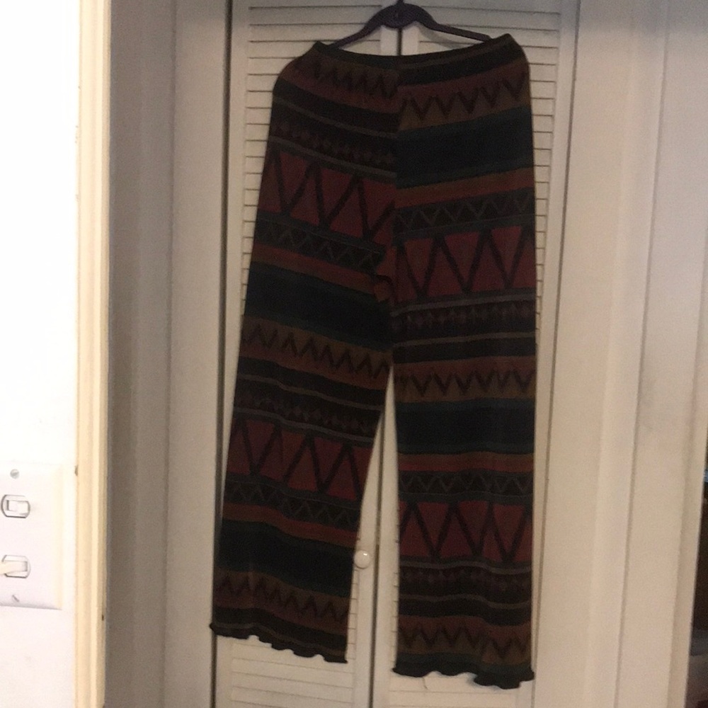 NONAME falls beautifully, lovingly worn with heels. Great look casual or fancy.
